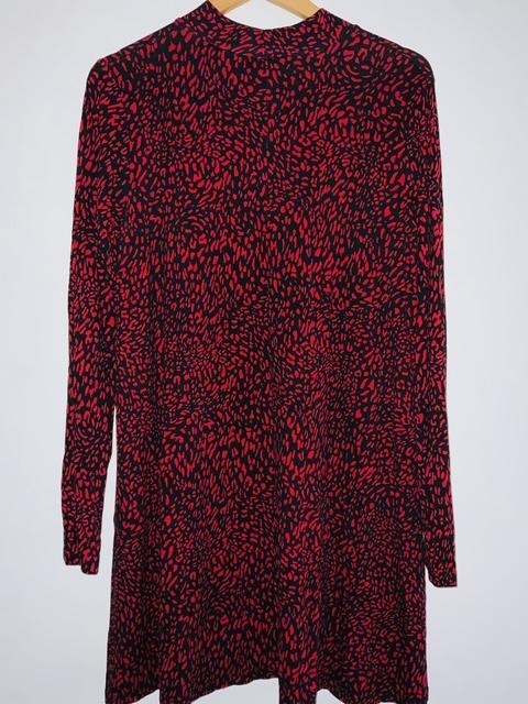 PULL&BEAR Vestido animal print rojo. Talla XL