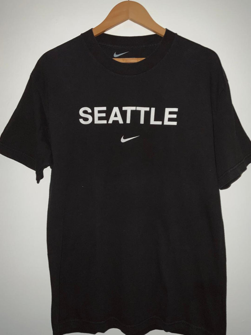 NIKE Camiseta estampada Seattle. Talla L