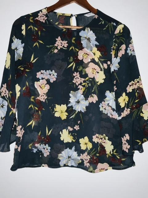 NAF NAF Blusa en chiffon azul estampada flores. Talla S