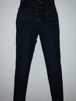 TRUCCOS Jean Skinny con pretina alta y botones. Talla 6