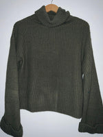 NAF NAF Sweater tejido cuello alto . Talla L