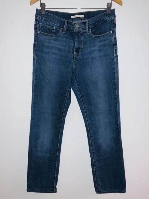 LEVIS Jean cinco bolsillos Bootcut. Talla 30