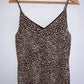 ALANIZ ( NUEVA ) Blusa de tiras estampada animal print. Talla S