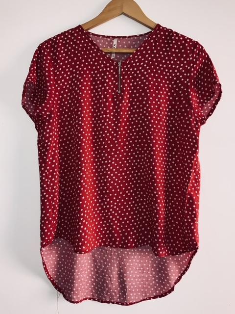 PACIFIKA Blusa en chalis estampada estrellas. Talla S