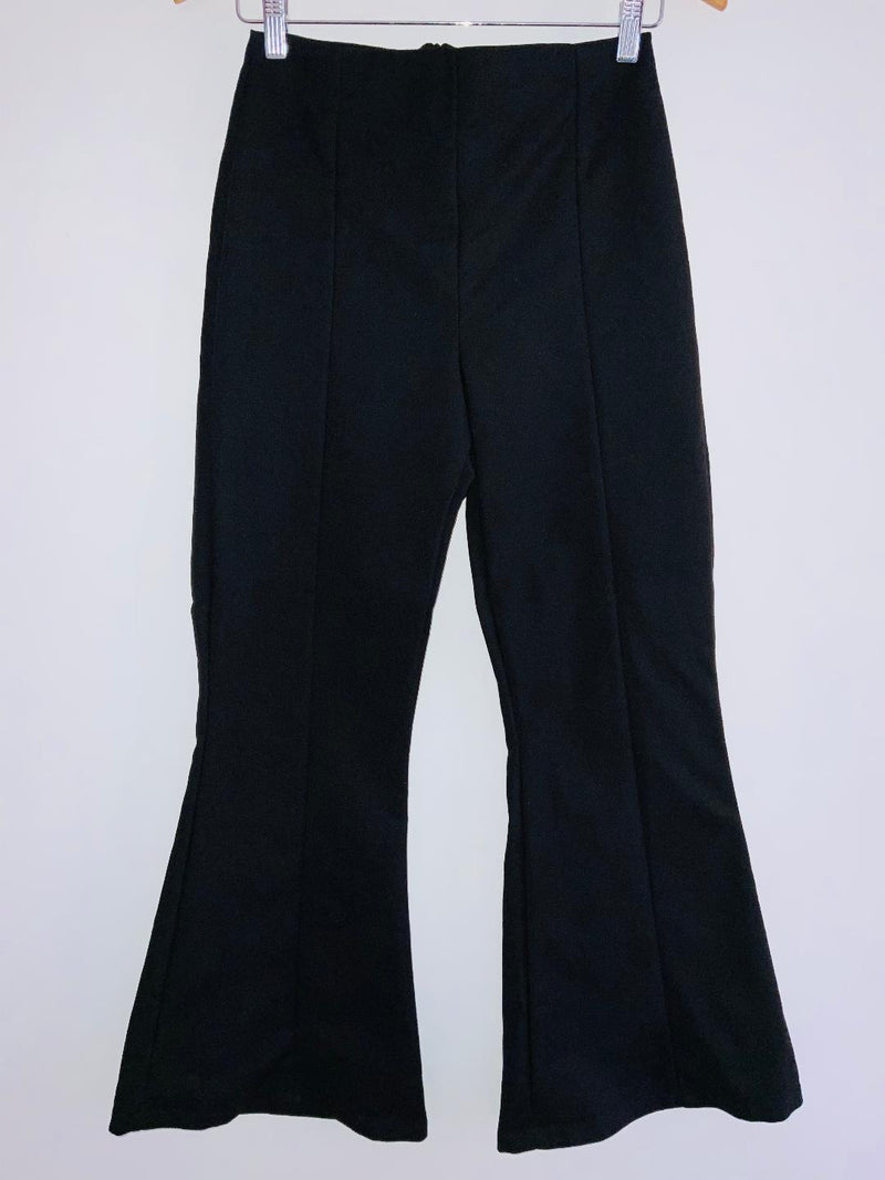 STUDIO F Pantalón bota campana. Talla 8