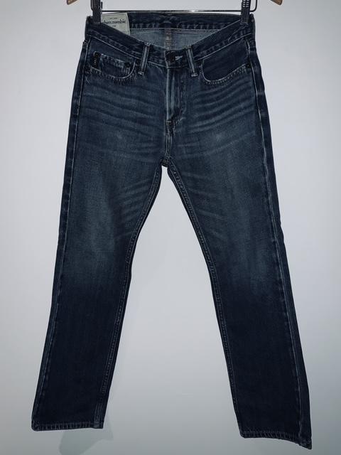 ABERCROMBIE KIDS Jean cinco bolsillos junior bigotes de Gato. Talla 14