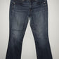 AMERICAN EAGLE Jean cinco bolsillos semi flare . Talla 4 Regular*