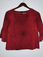 ANN TAYLOR Blusa cuello redondo estampada. Talla XS