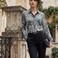 ARKITECT ( NUEVA ) Blusa camisera estampada hojas. Talla S