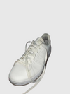 ADIDAS Tenis básico en cuero sintético. Talla 9 *Americana ( 40 )