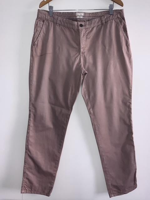 ESPRIT Pantalón casual en dril para mujer. Talla 14/16