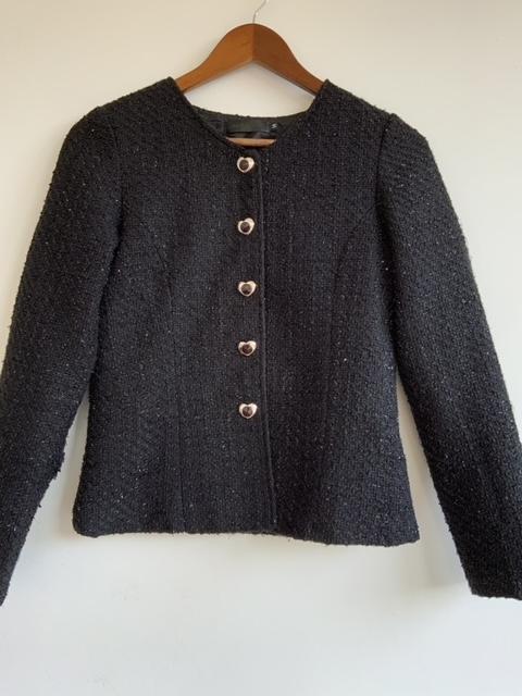 B&S Chaqueta en Tweed con botones de corazones. Talla M