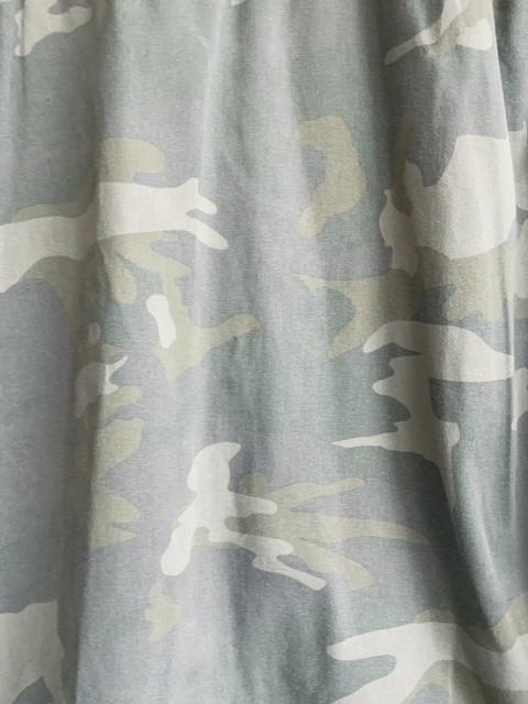 ZARA KIDS Camichaqueta estampada camuflaje. Talla 14