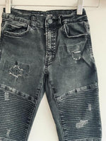 ZARA Jean para niña en denim oscuro con cortes en piernas. Talla 9