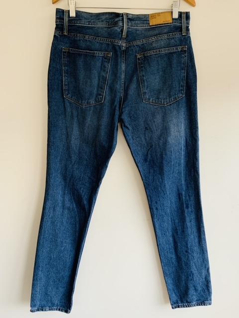 KOAJ Jean cinco bolsillos para hombre. Talla 34