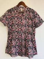 UNANYME Blusa estampada flores manga corta. Talla S