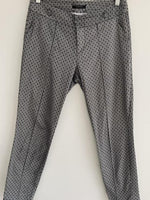 ESPRIT Pantalón estampado con cortes en piernas. Talla 8