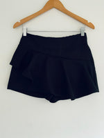 ZARA TRAFALUC Falda Short con Tapa delantera. Talla M