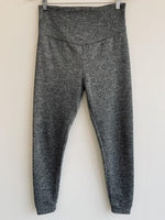 PIPONAS Pantalón materno en gris jaspe. Talla XS