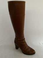 NORA LOZZA Botas caña alta color Miel. Talla 36