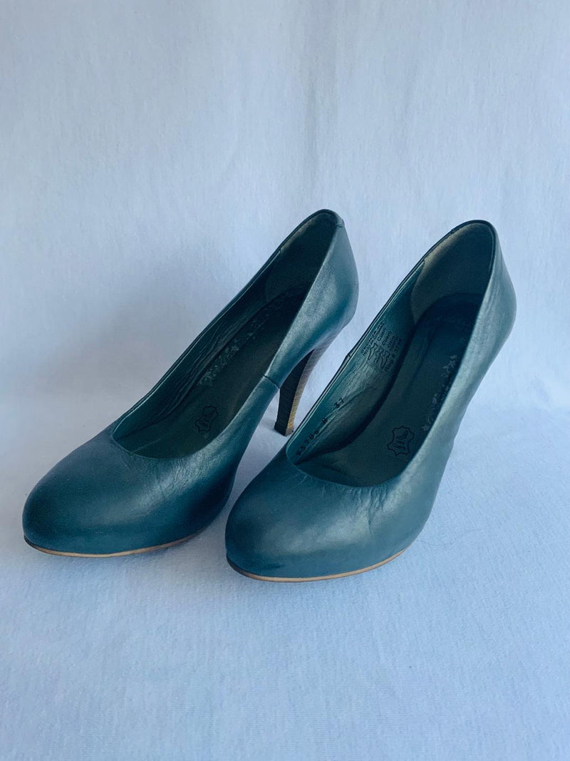 BOSI Zapatos clásicos en cuero azul. Talla 37