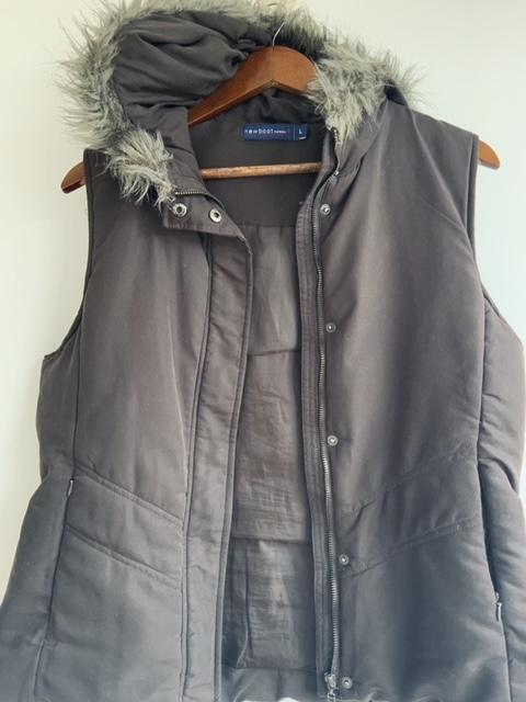 NEWBOAT Chaleco de invierno con capota. Talla L